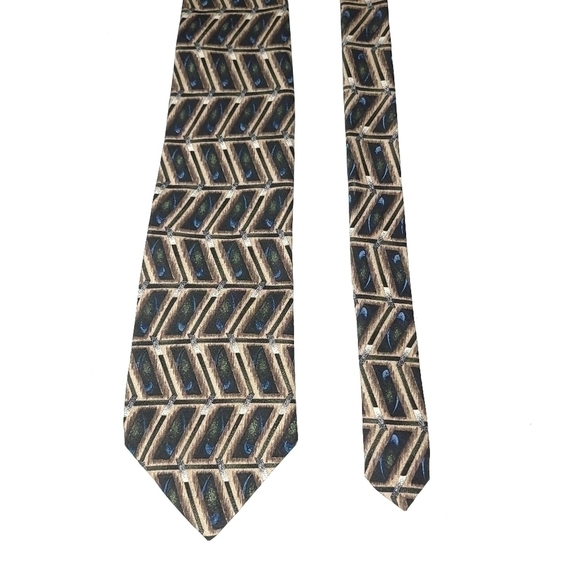 100% Silk Made in the USA Geometric Patterned Brown Traditional Long Neck Tie - Picture 9 of 12